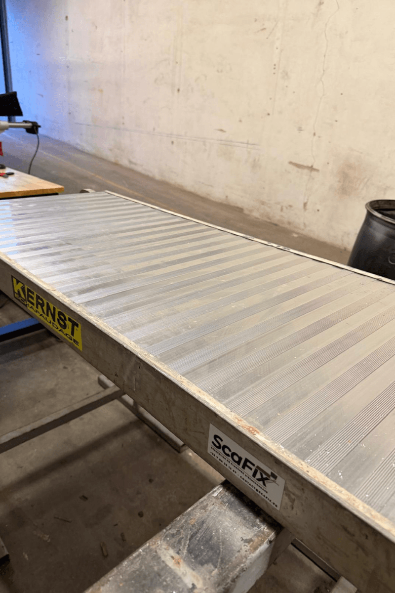 plateau-aluminium-réparé